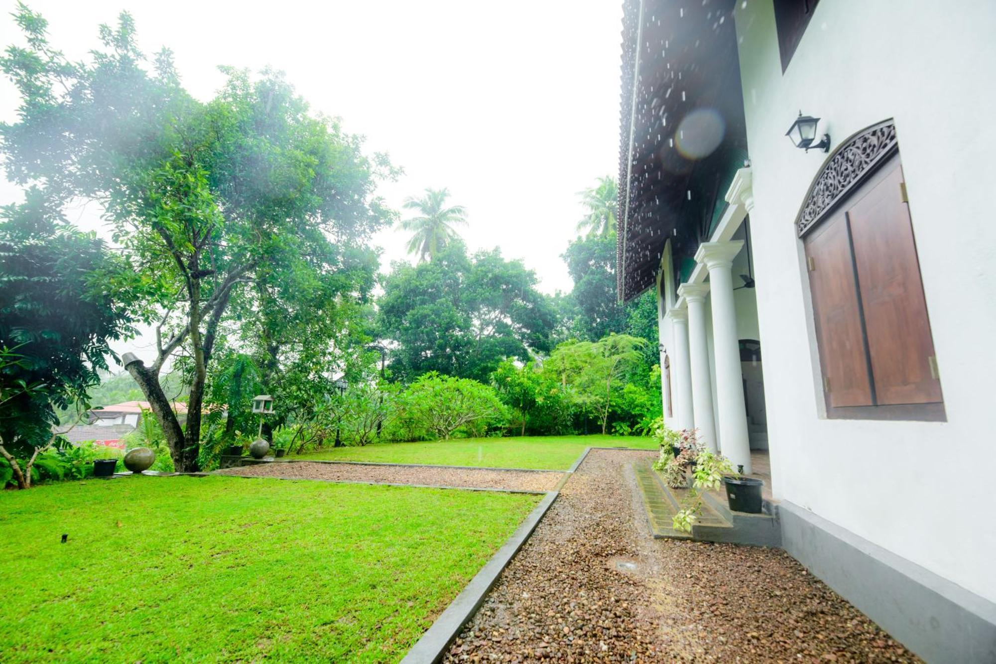 Hill House Villa - Two Bedroom Galle Exterior photo